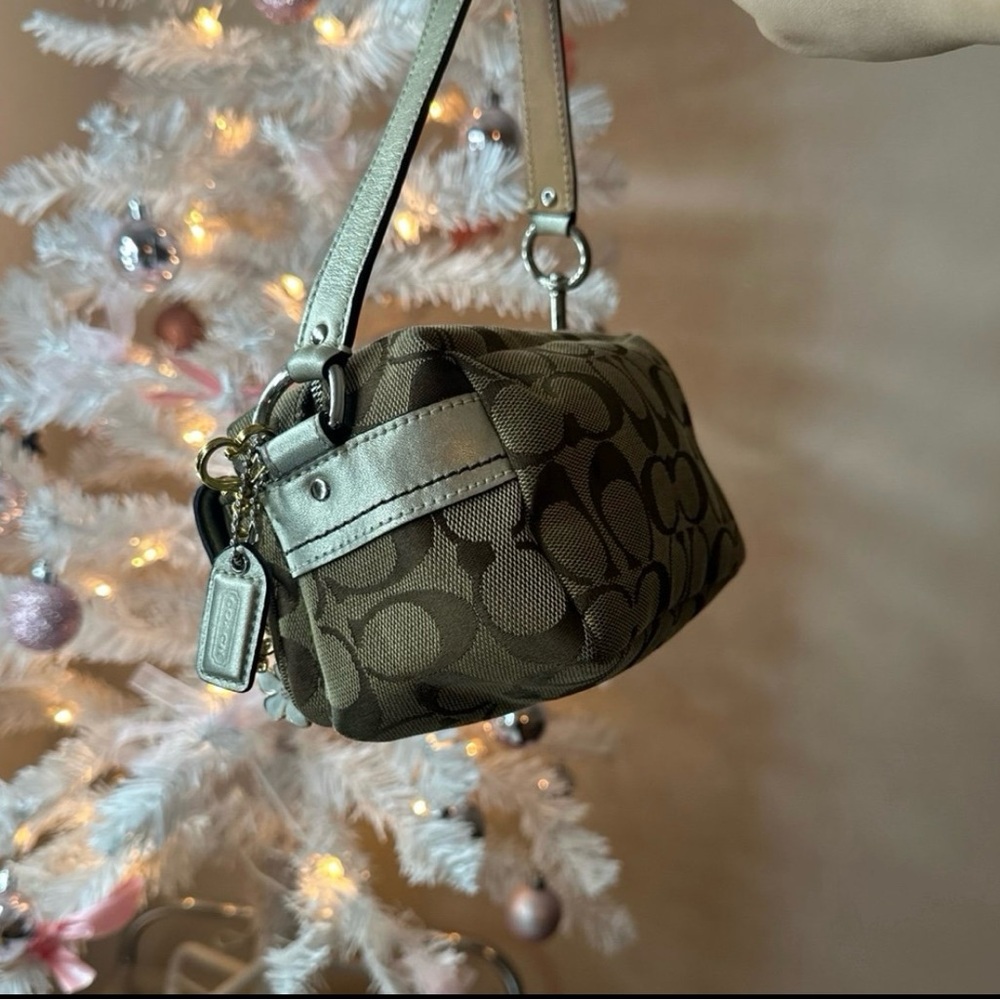 Mini Vintage Coach Purse - Picture 3 of 6